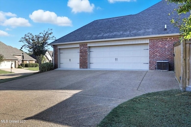 04-334 Gladeview Pl _ Home Tours MS