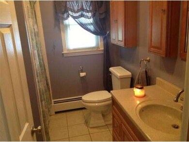 2 Roberta Ln, Lawrence, MA 01843 - photo 5