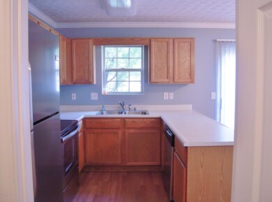 8539 Grand Neptune Dr unit 2002, Louisville, KY 40228 - photo 2