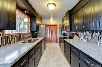 9219 188th St NW, Stanwood, WA 98292 - photo 7