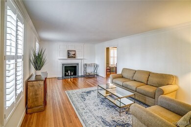 Shutters, fireplace, HDWD floors