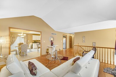 9001 Drake Dr, Saint John, IN 46373 - photo 3