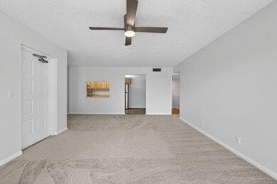 1104 Green Pine Blvd unit 42, West Palm Beach, FL 33409 - photo 7