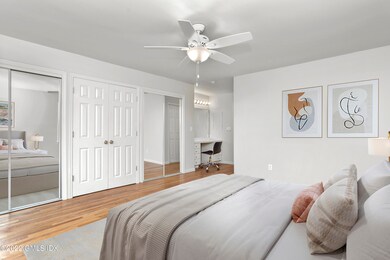 18 Hollow Wood Ln unit C, Greenwich, CT 06831 - photo 7