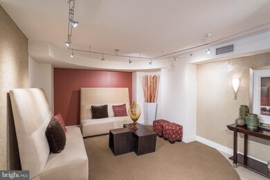 915 E St NW unit 1204, Washington, DC 20004 - photo 5