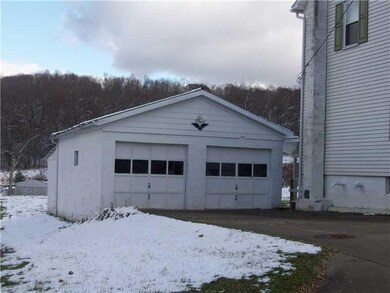 Parking Lot/Garage.