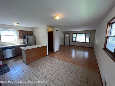 9 Kearney St unit B, Keyport, NJ 07735 - photo 3