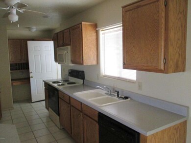 19281 E Ridgecrest. marketing pictures (
