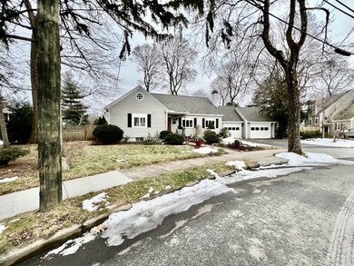 20 Janet Rd, Newton Center, MA 02459 - photo 2