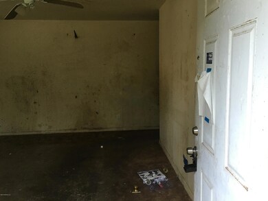 6832 Tango Ln N, Jacksonville, FL 32210 - photo 3