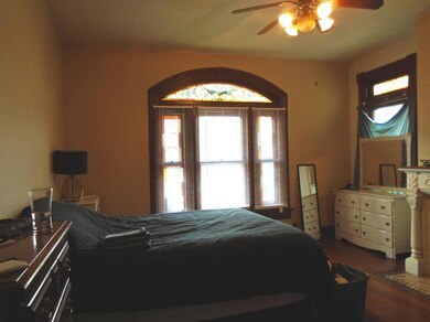 114 W 70th St, Cincinnati, OH 45216 - photo 5