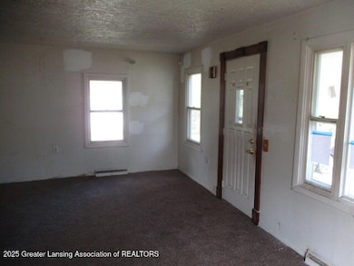 4004 Lowcroft Ave, Lansing, MI 48910 - photo 2