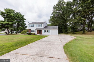 2 Birchwood Cir, Norristown, PA 19401 - photo 3