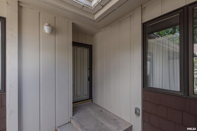 3001 31st St unit C, Rock Island, IL 61201 - photo 3