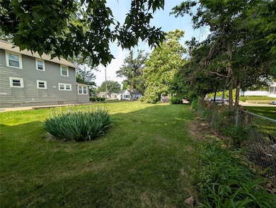 909 24th St, Des Moines, IA 50312 - photo 3