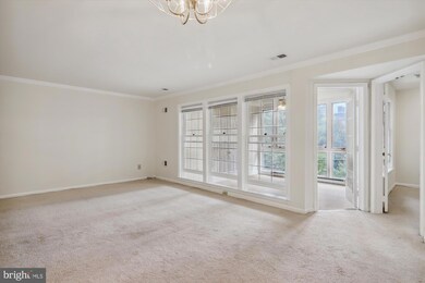 5717 Brewer House Cir unit 201, Rockville, MD 20852 - photo 6