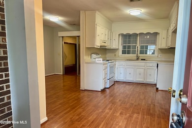 4602 Norwich Rd, Wilmington, NC 28405 - photo 2