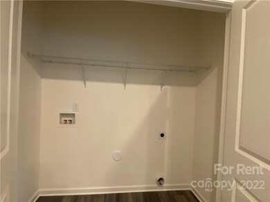 213 Wolf Creek Ln, Statesville, NC 28625 - photo 4