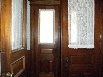 Other FRONT ENTRY (VESTIBULE)