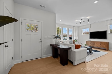 2903 Herringbone Rd, Charlotte, NC 28208 - photo 4