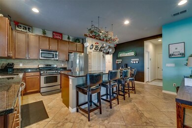 12420 Hammock Pointe Cir, Clermont, FL 34711 - photo 3