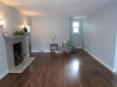 Stunning brand new fire place and restored origina