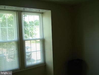 10 Burbage Ct, Nottingham, MD 21236 - photo 6