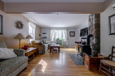 78b Walker Rd, Danville, NH 03819 - photo 4