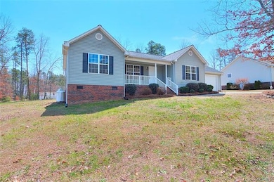1741 Riverstone Dr, Lincolnton, NC 28092 - photo 2