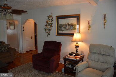 759 Round Hill Rd, Winchester, VA 22602 - photo 5