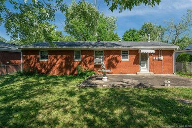 2585 W Robin Rd, New Albany, IN 47150 - photo 7