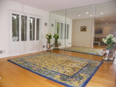 81 Walnut Dr, Spring Lake, NJ 07762 - photo 4