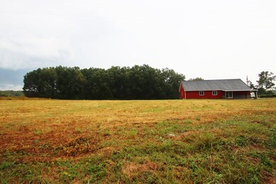 185 Swindell Mill Rd, Walling, TN 38587 - photo 6