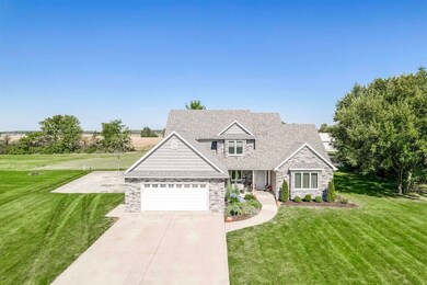 204 Bittersweet Ln, Ossian, IN 46777 - photo 2