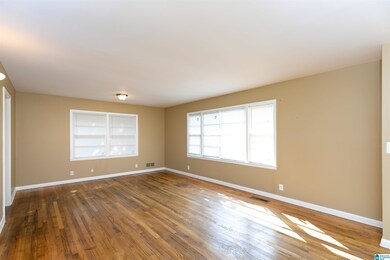 428 23rd Ave NE, Center Point, AL 35215 - photo 5