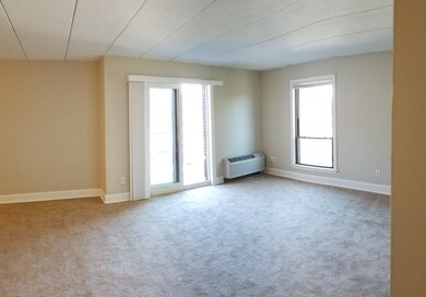 Crestwood Condominiums unit 49, Holliston, MA 01746 - photo 2