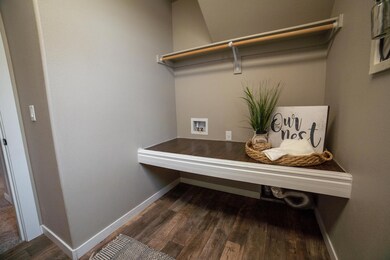 4596 SW Umatilla Ave, Redmond, OR 97756 - photo 6