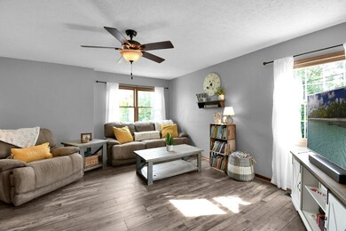 395 Mae St, Logan, OH 43138 - photo 6