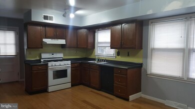 636 Cedar Ln, Morton, PA 19070 - photo 2