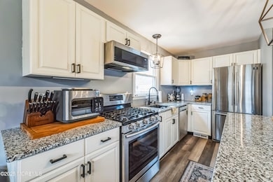 15_121_Evergreen_Ave_Neptune_City_NJ_USA