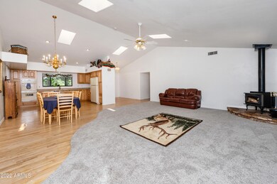 007_Living Room
