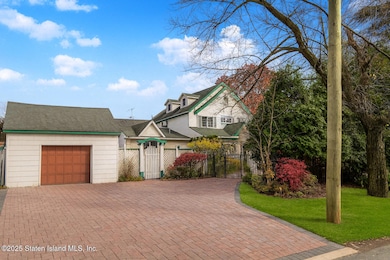 714 Annadale Rd, Staten Island, NY 10312 - photo 4