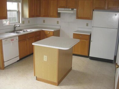 1265 Treehaven Ln, Columbus, OH 43204 - photo 5