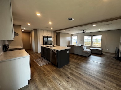 191 Holly Pond, Onalaska, TX 77360 - photo 4