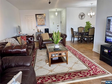 The Pembroke at Fort Lee unit 20-F, Fort Lee, NJ 07024 - photo 2