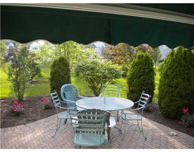 2894 Silver Spring Dr, Ann Arbor, MI 48103 - photo 4