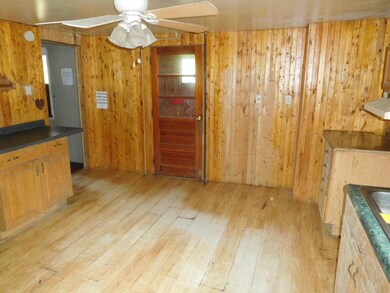 562 Pepper St, Muncy, PA 17756 - photo 4