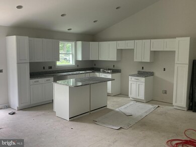 301 Monticello Dr, Colonial Beach, VA 22443 - photo 4