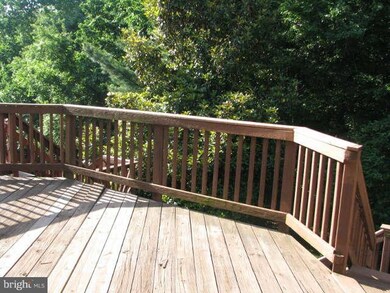 9322 Breamore Ct, Laurel, MD 20723 - photo 4