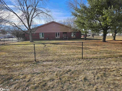 517 E Ayers St, Osceola, IA 50213 - photo 7